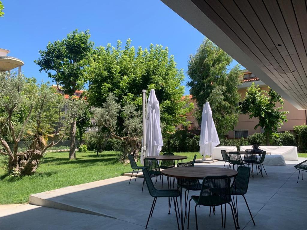 Marina Gardens Boutique&Suites Francavilla Al Mare Luaran gambar